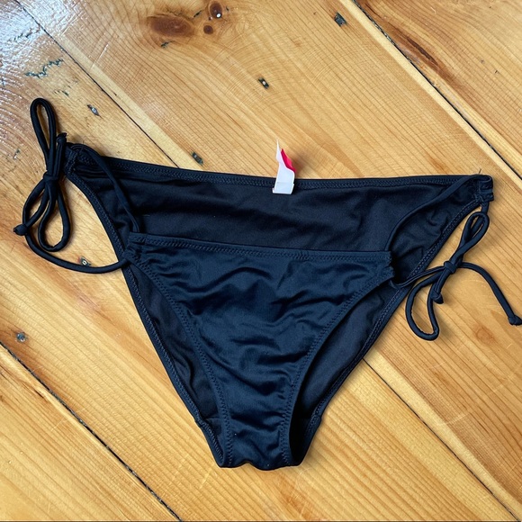 Victoria's Secret Other - VS Black String Bikini Bottom XS